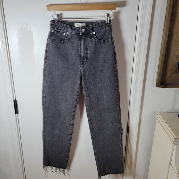 Madewell The Perfect Vintage Straight Distressed Jeans with Fringed Hem 24 - Picture 1 of 12